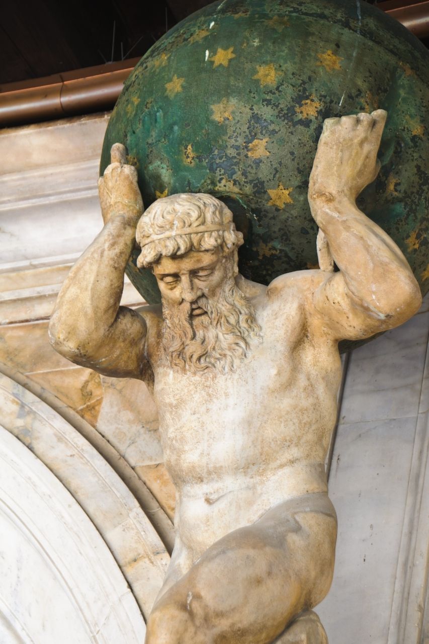 Atlas Statue, die die Welt hält, in Rom