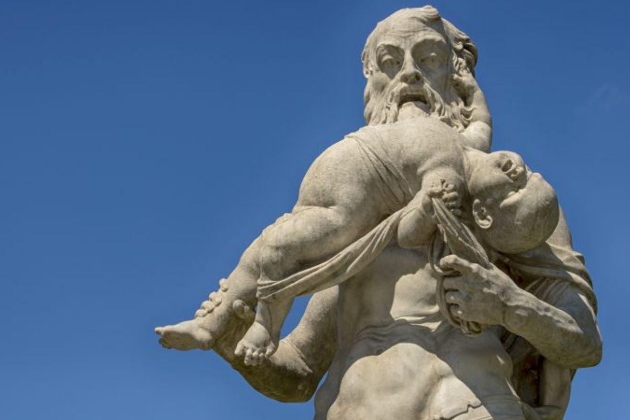 Statue des Kronos, der sein Kind verschlingt