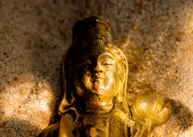 Antlitz der Nüwa, Göttin der Schöpfung und weibliche Kaiserin der Menschheit