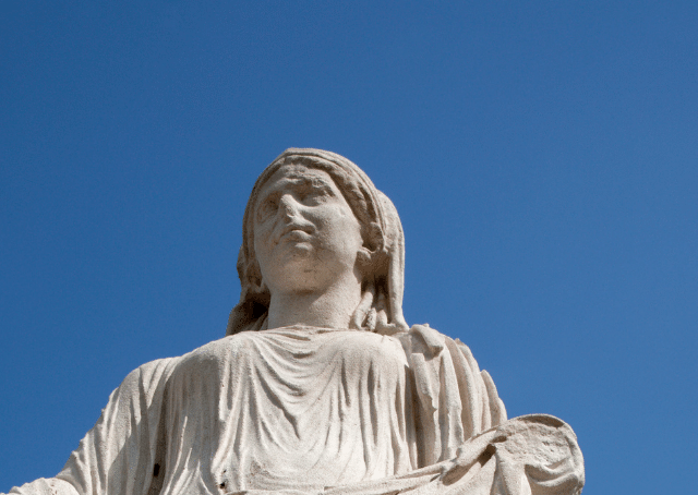 Statue der römischen Göttin Vesta