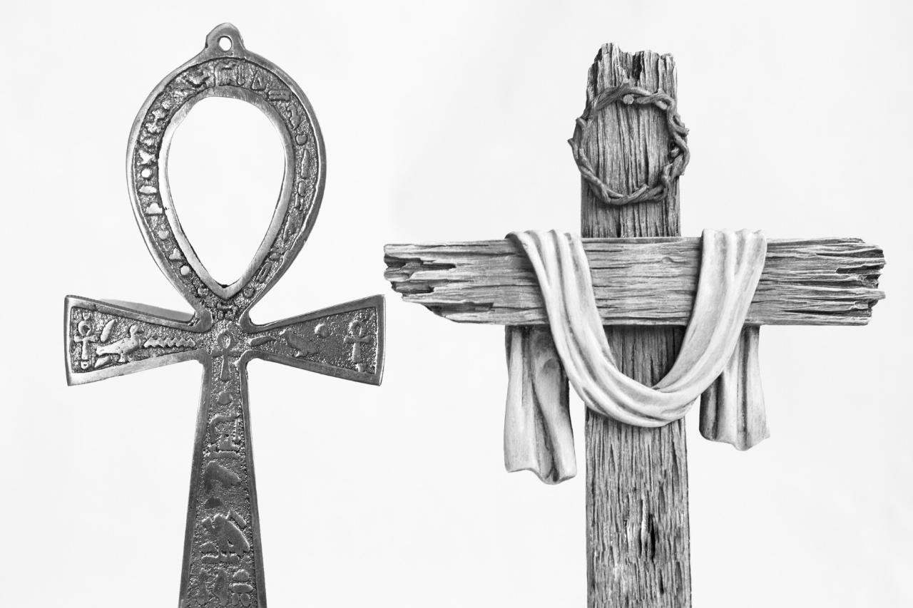 Ankh vs. Kreuz: Welches dieser religiösen Symbole entstand zuerst?