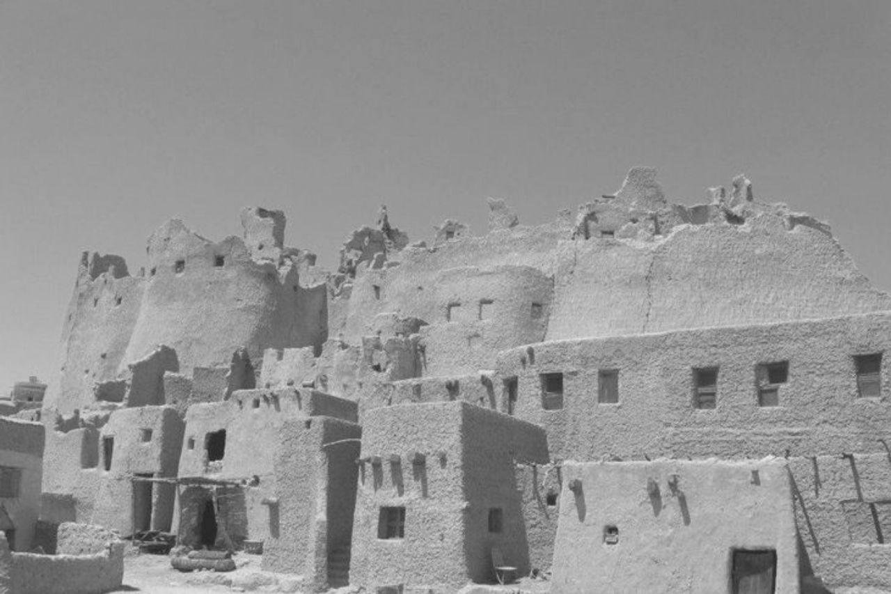 Häuser im alten Ägypten: Symbole von Geborgenheit und sozialer Macht