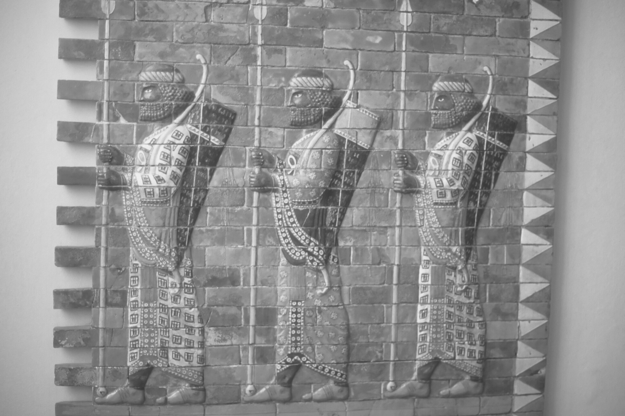 Babylonische Kleidung: Authentische Schönheit und Stil für die Welt