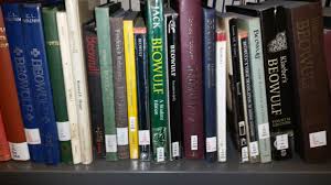 Beowulf: Wie man wie ein Profi prahlt, um Selbstvertrauen zu stärken