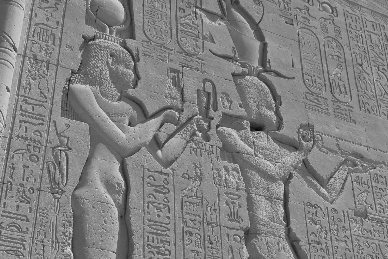 Kleopatra VII: Die Frau, die als letzte ägyptische Königin diente