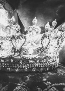 Crown of the king