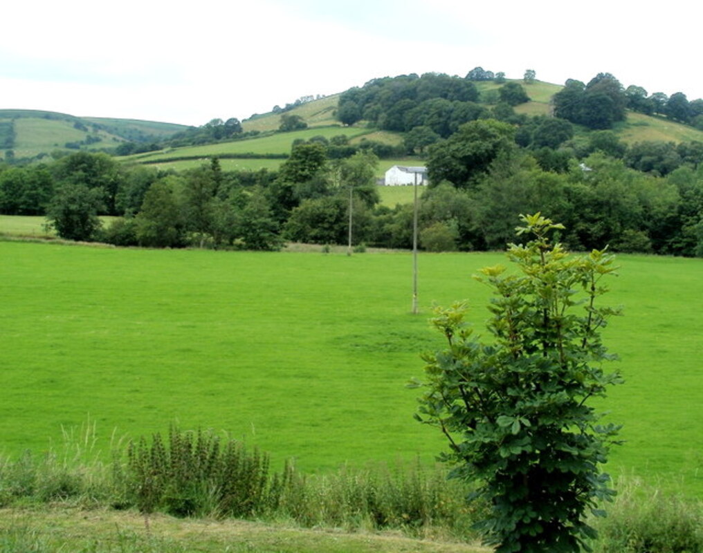 Amlawdd Wledig, Ahne König Artus'