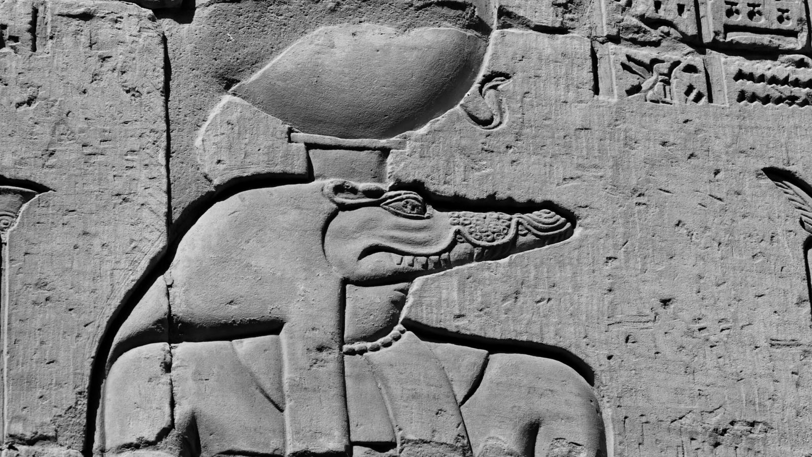 Sobek: Der mächtige halbtierische Schützling von Osiris und Isis