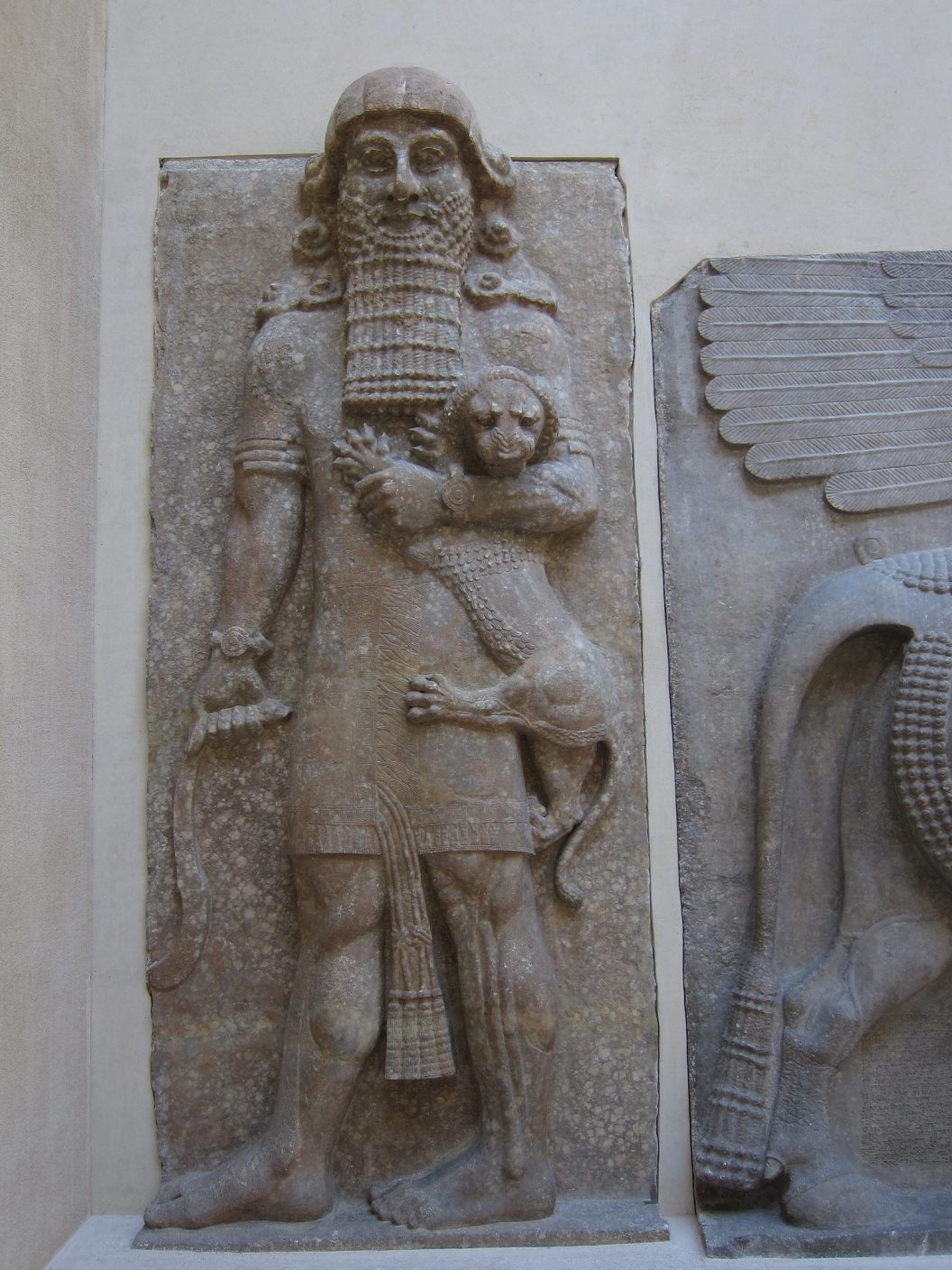 Statue, die Gilgamesh darstellt. Foto von Chris Waits, CC-BY 2.0
