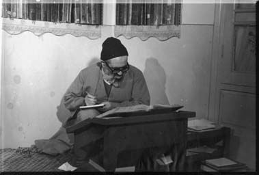 Grand ayatollah Hossein Ali Montazeri