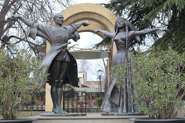 Die Adyge und ihre Sprache